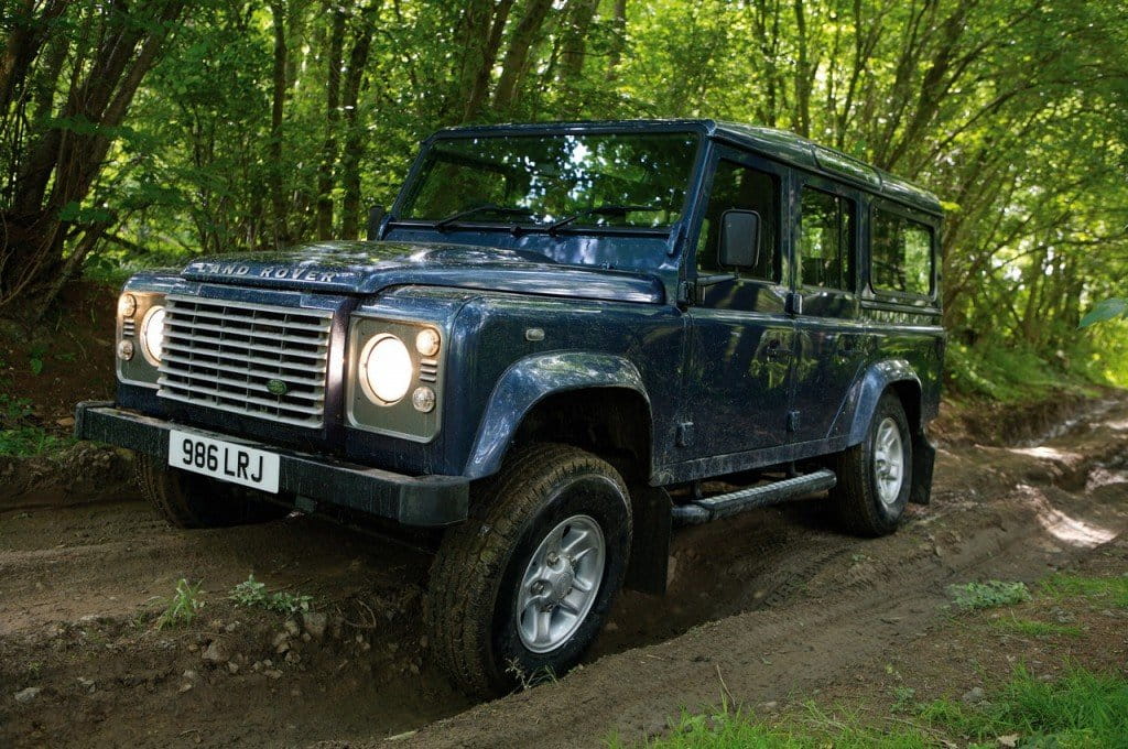 land-rover-defender-2011-dm-5