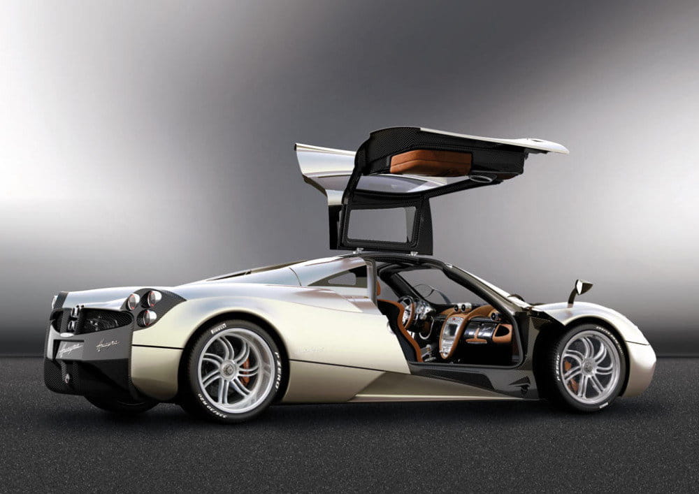 Huayra-03-2.jpg