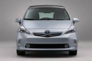 Toyota Prius v
