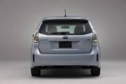 Toyota Prius v