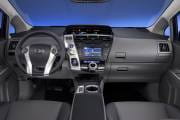 Toyota Prius v