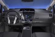Toyota Prius v