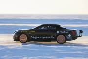 Bentley vuelve a superar el récord de velocidad sobre hielo
