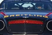 Bentley vuelve a superar el récord de velocidad sobre hielo