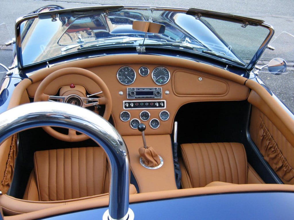 ac-cobra-2011-2