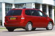 kia-carnival-2011-2