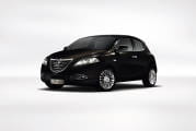 lancia-ypsilon-2011-1