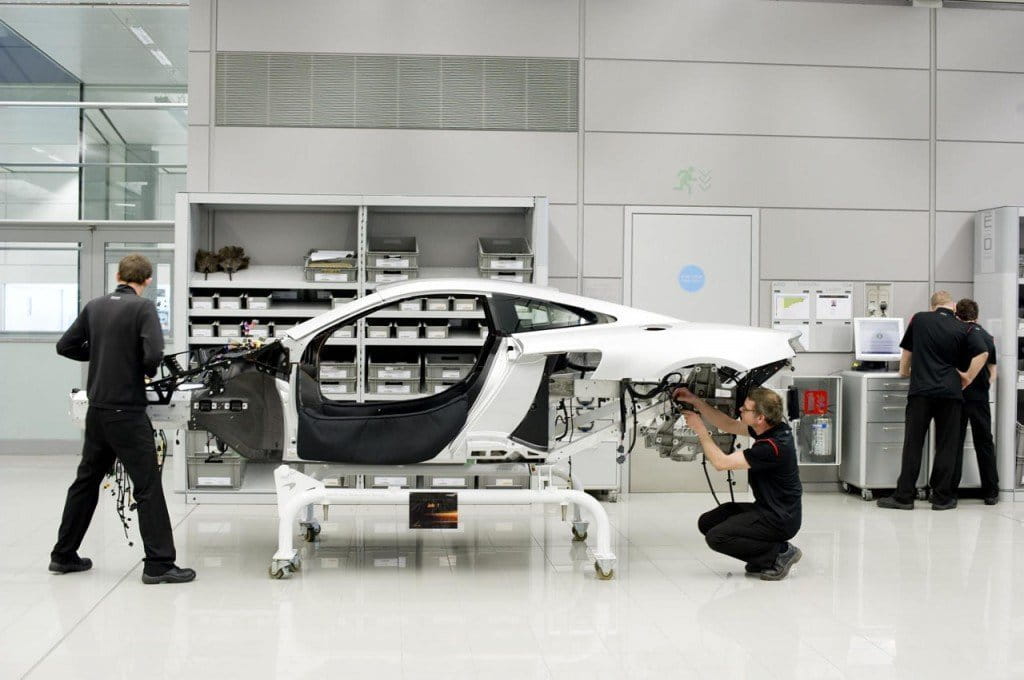 mclaren-mp4-12c-fabricacion-6