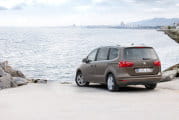 seat-alhambra-4-2012-27