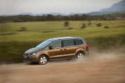 seat-alhambra-4-2012-34