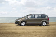 seat-alhambra-4-2012-35