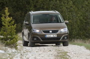 seat-alhambra-4-2012-37