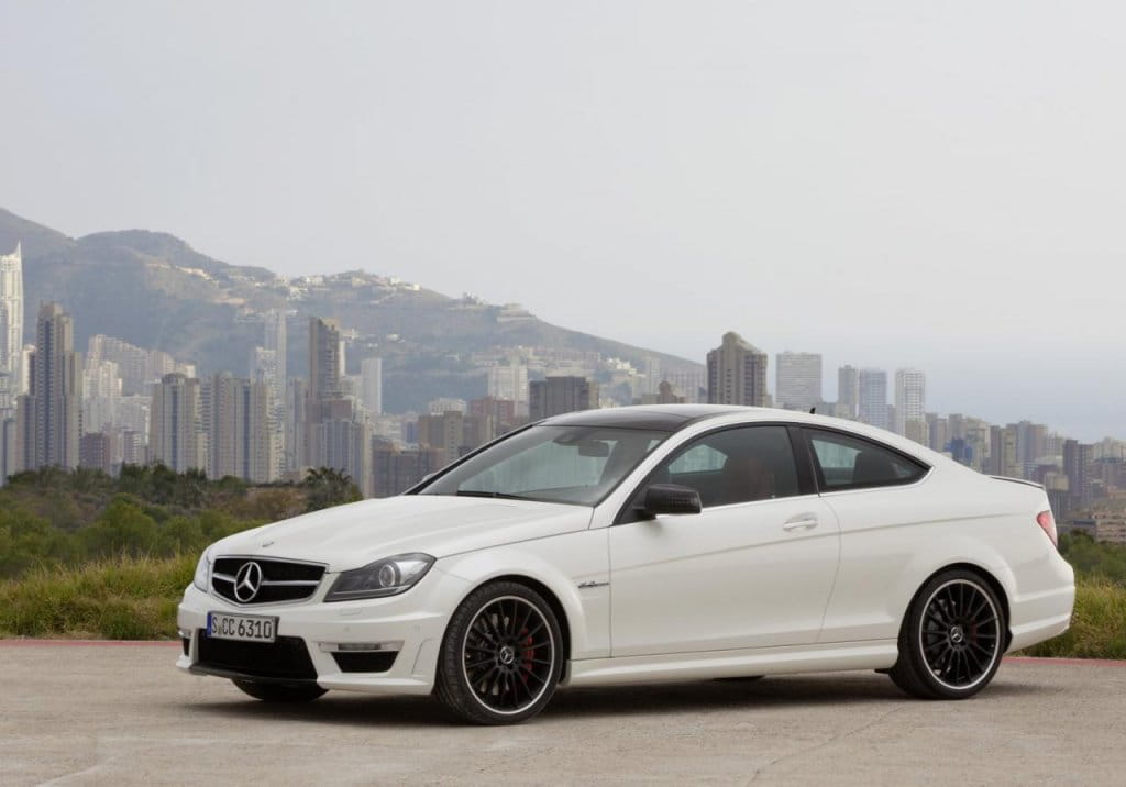 Mercedes C63 AMG 