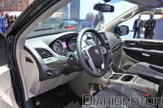 lancia-voyager-impresiones-ginebra-1