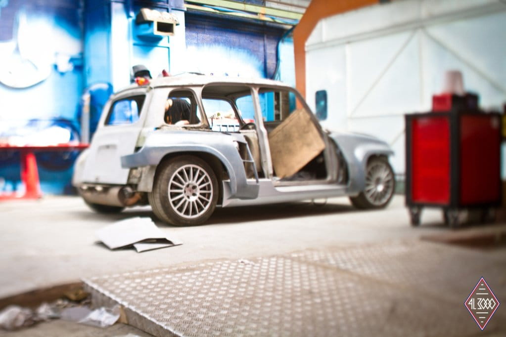 Renault 4L3000