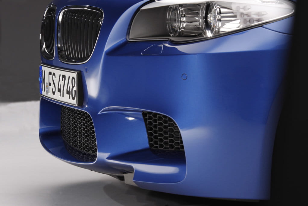 BMW M5 2011