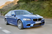 BMW M5 2011