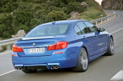 BMW M5 2011