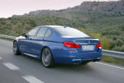 BMW M5 2011