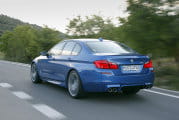 BMW M5 2011