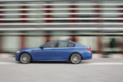 BMW M5 2011