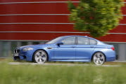 BMW M5 2011