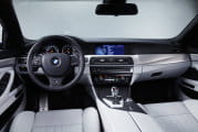 BMW M5 2011