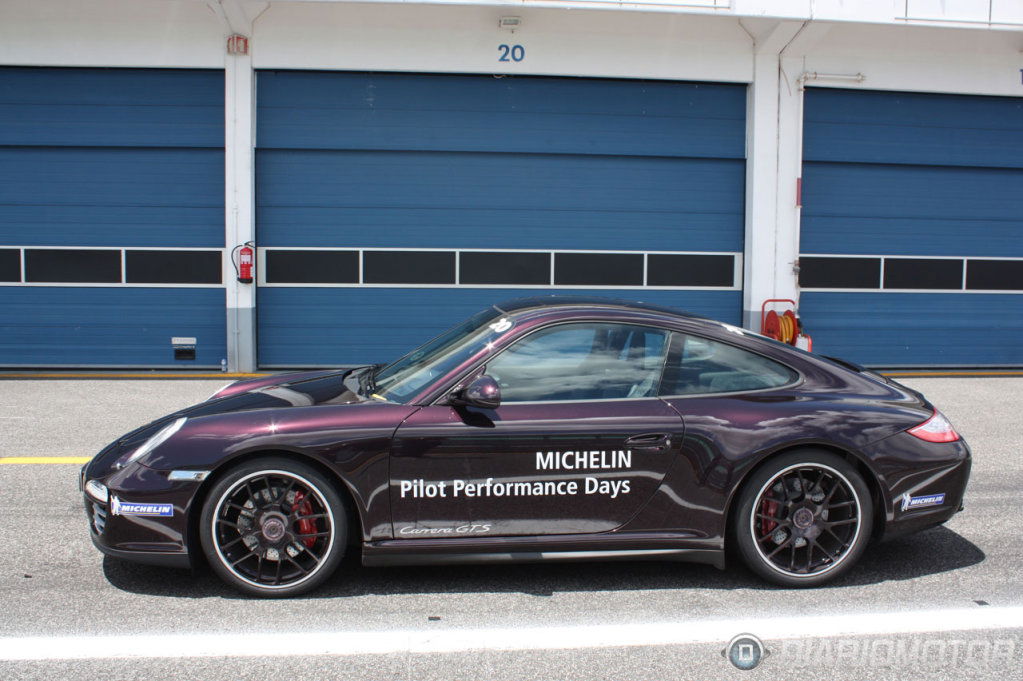 Michelin_Pilot_Sport_Cup_plus_y_PS2-05