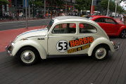 Volkswagen_New_Beetle_2012-041
