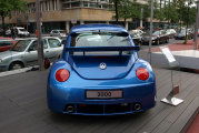 Volkswagen_New_Beetle_2012-047