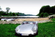 2011-Wittera-Retro-Ma-de-Spyder-Front-Angle-1920x1440