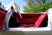 2011-Wittera-Retro-Ma-de-Spyder-Interior-1280x960