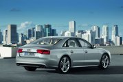 Audi S8/Standaufnahme