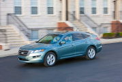 honda-crosstour-2012-10
