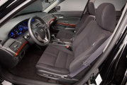 honda-crosstour-2012-21