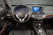 honda-crosstour-2012-25