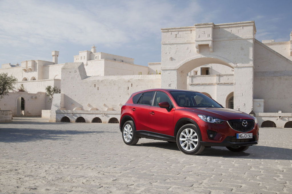 mazda-cx-5-2012-exterior-6
