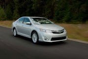 toyota-camry-2012-16