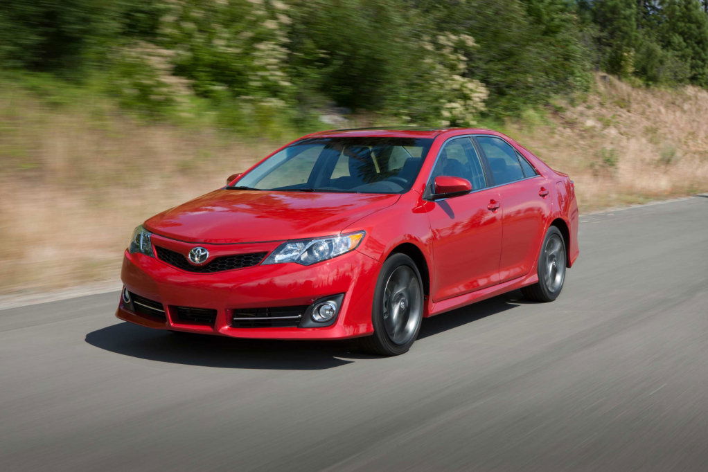 toyota-camry-2012-5