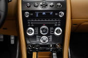 Aston Martin DBS Carbon Edition