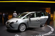 opel-zafira-tourer-frankfurt-1