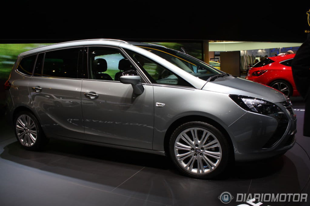 opel-zafira-tourer-frankfurt-18