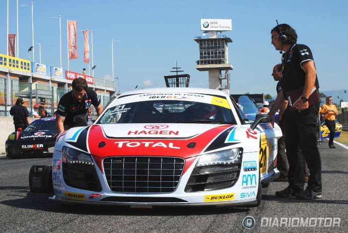 Audi R8 LMS 2012