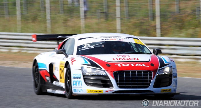 Audi R8 LMS 2012