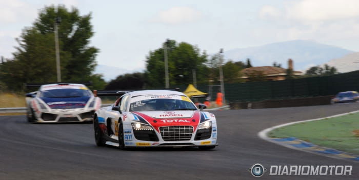 Audi R8 LMS 2012