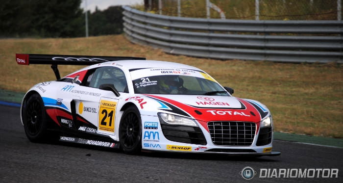 Audi R8 LMS 2012
