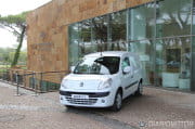 Renault_Kangoo_ZE-01