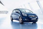 kia-venga-03