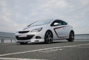 Opel Astra GTC 2012 por Steinmetz