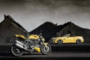 Mercedes SLK 55 AMG y Ducati Streetfighter 848
